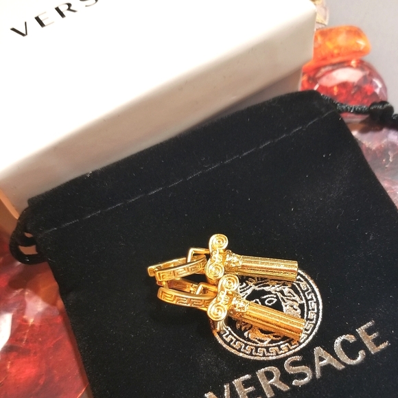 DO NOT BUY , ONLY FOR M Versace Night & Day Huggie Column Earrings - Picture 3 of 8